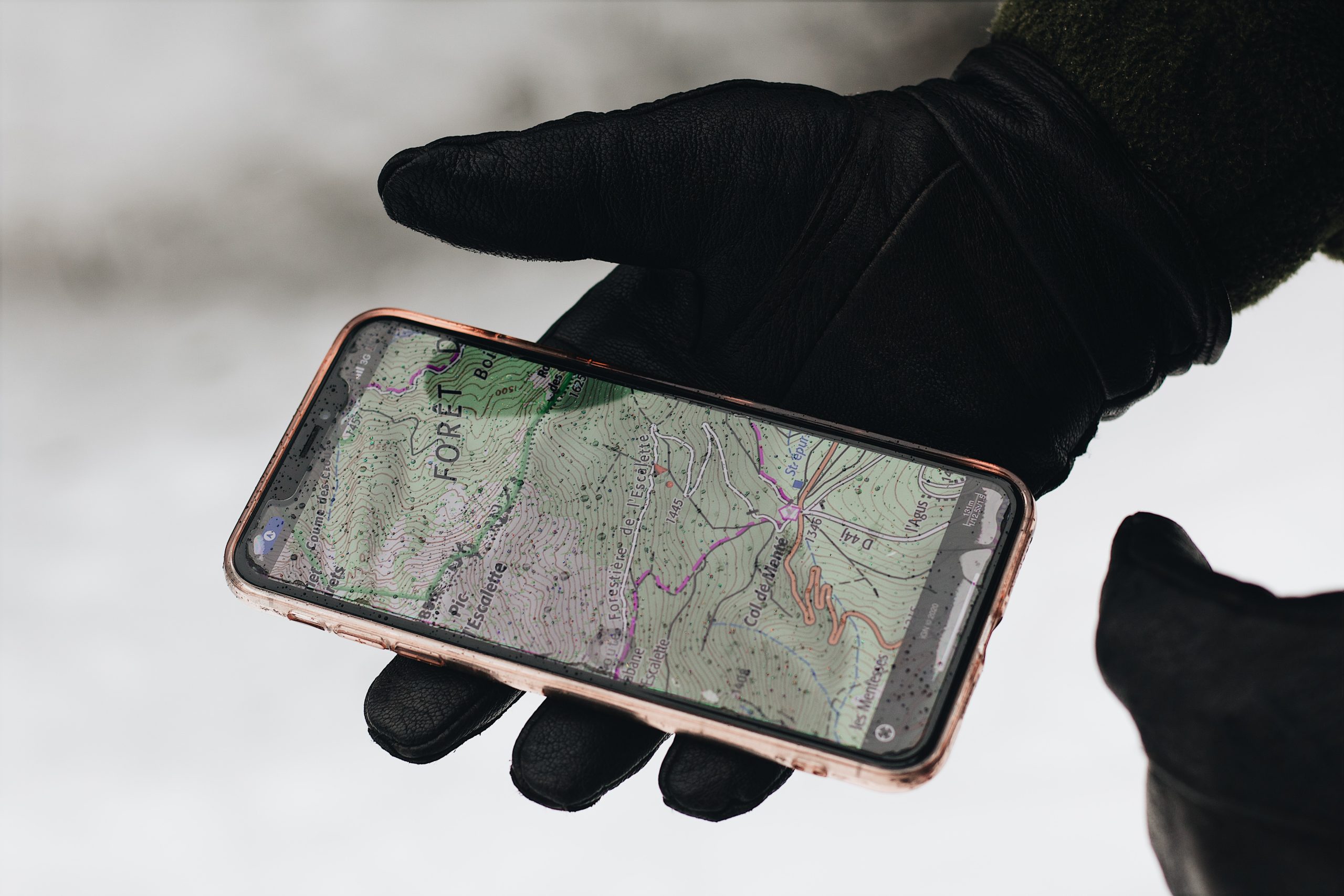Unmasking the Shadows: How to Detect and Foil Cell Phone Tracking